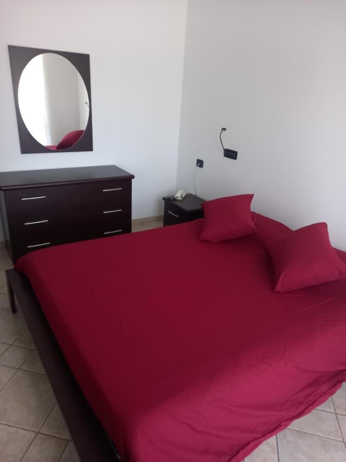Sun Sea Relax Luni Exterior foto